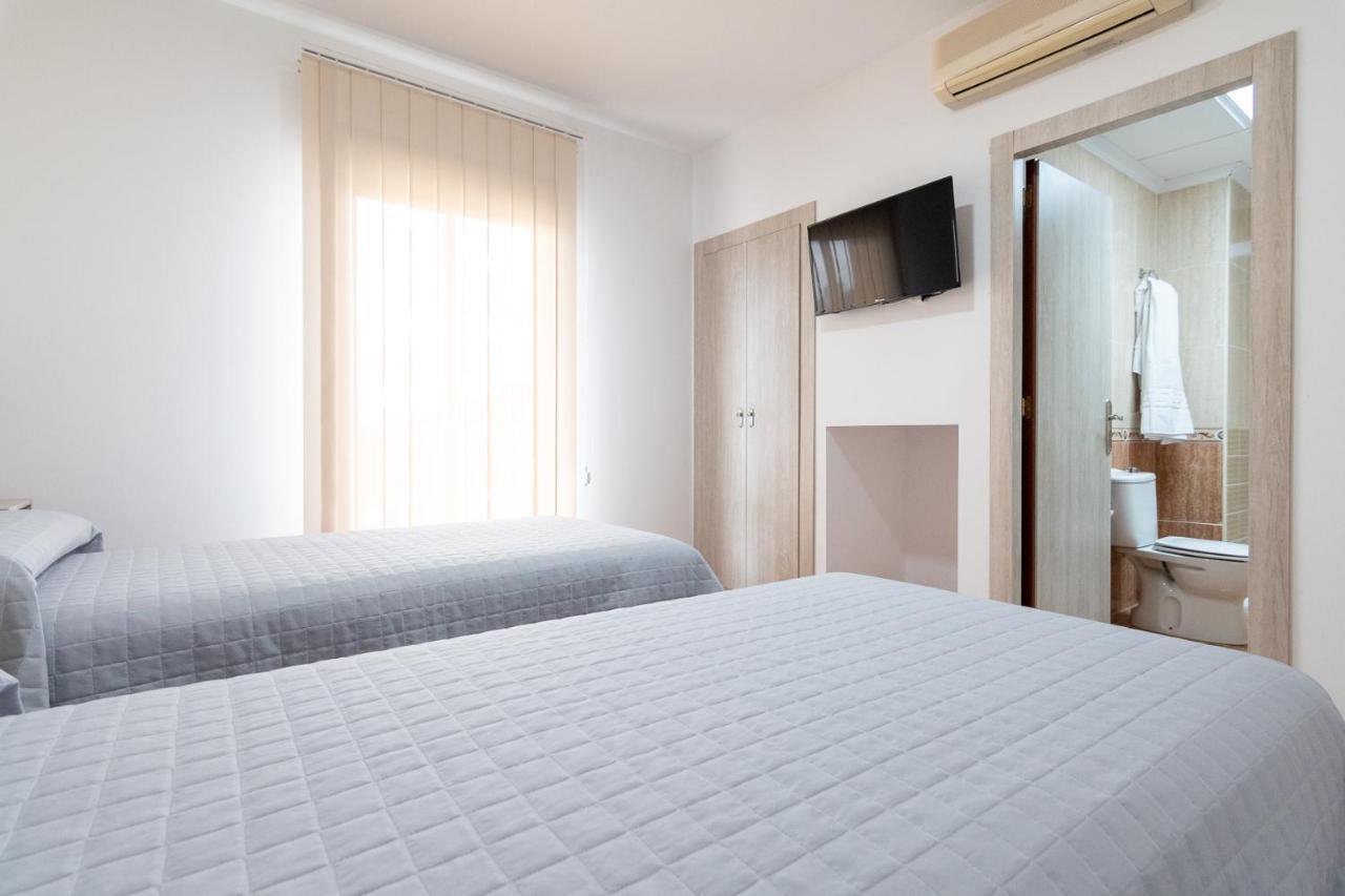 Hostal Vinuela San Pedro de Merida Eksteriør bilde