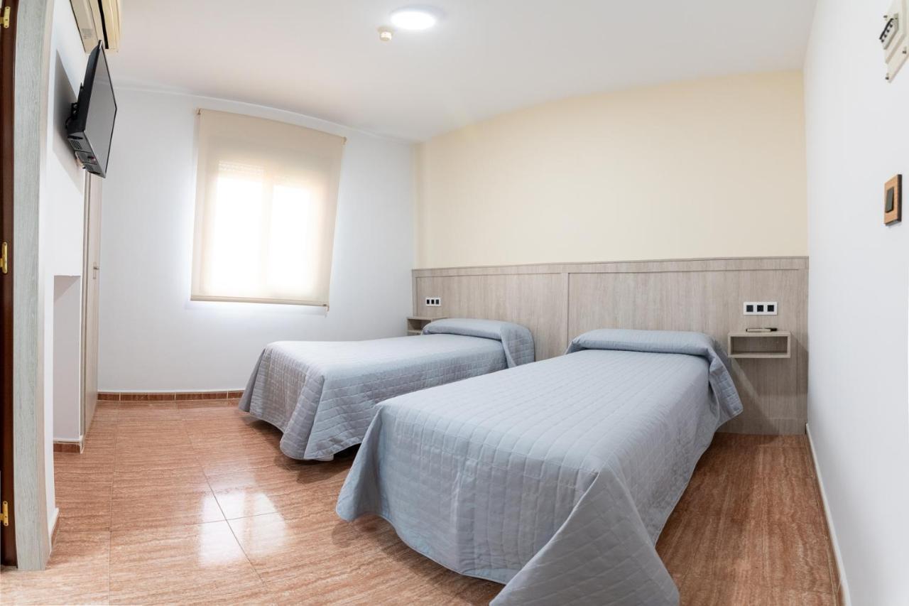 Hostal Vinuela San Pedro de Merida Eksteriør bilde