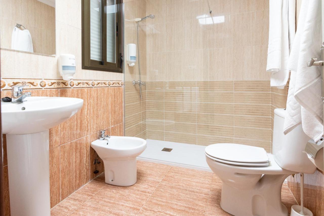 Hostal Vinuela San Pedro de Merida Eksteriør bilde